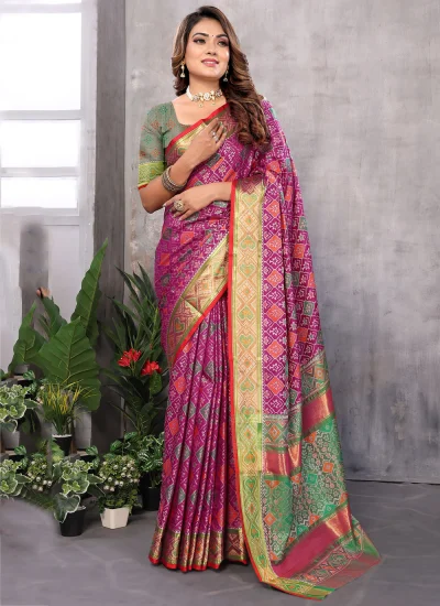 Awesome Weaving Trendy Saree