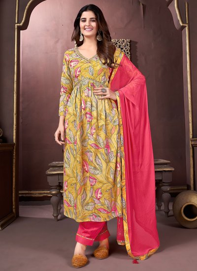 Beauteous Printed Rayon Trendy Salwar Kameez