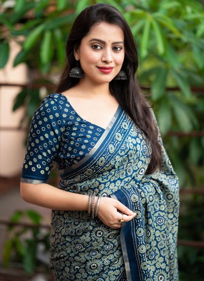 Blended Cotton Trendy Saree in Blue