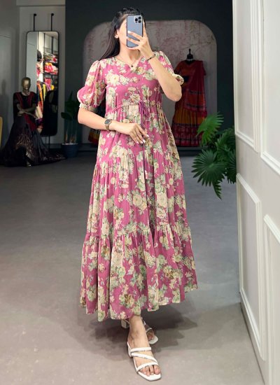 Pink kurtis online shopping best sale