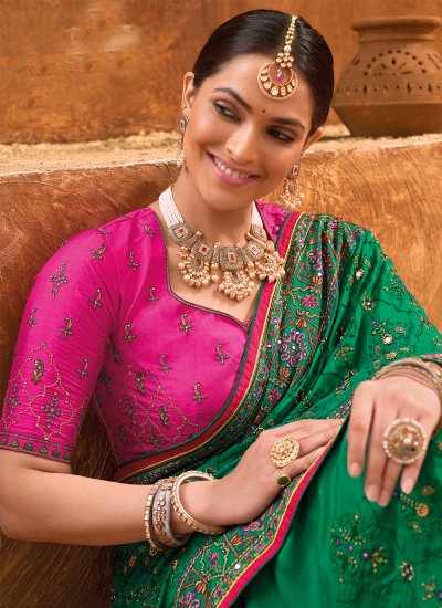 
                            Catchy Mirror Banarasi Silk Green Classic Saree