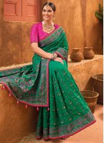 Catchy Mirror Banarasi Silk Green Classic Saree