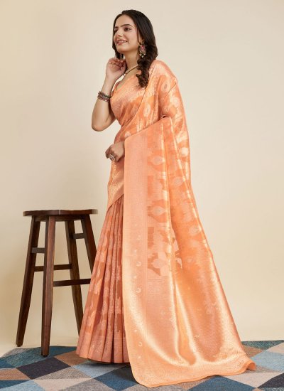 Catchy Weaving Designer Saree
