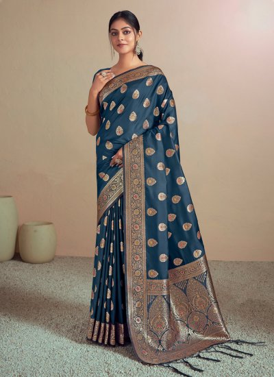 Competent Rama Weaving Silk Classic Designer Saree