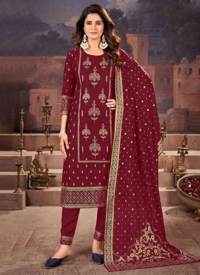 Fashionable Printed Salwar Suit