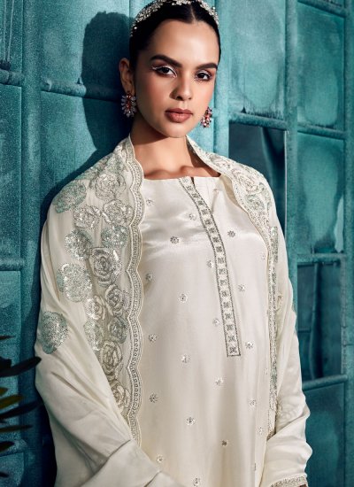 Fashionable White Embroidered Salwar Suit