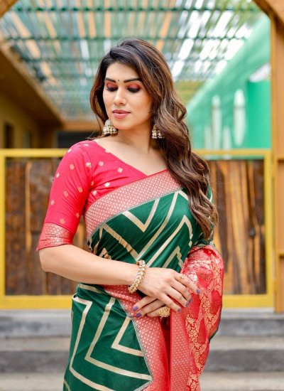 Festal Weaving Green and Pink Classic Designer Saree