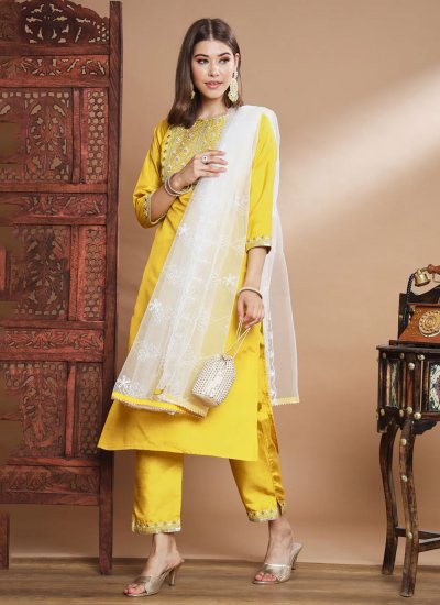 Flattering Silk Blend Festival Trendy Salwar Suit
