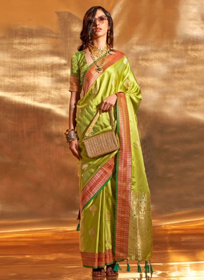 Green Handloom silk Weaving Trendy Saree