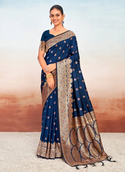 Groovy Silk Designer Traditional Saree