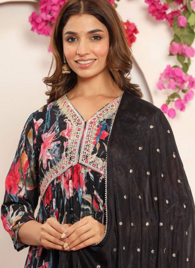 Imposing Silk Blend Embroidered Black Trendy Salwar Kameez