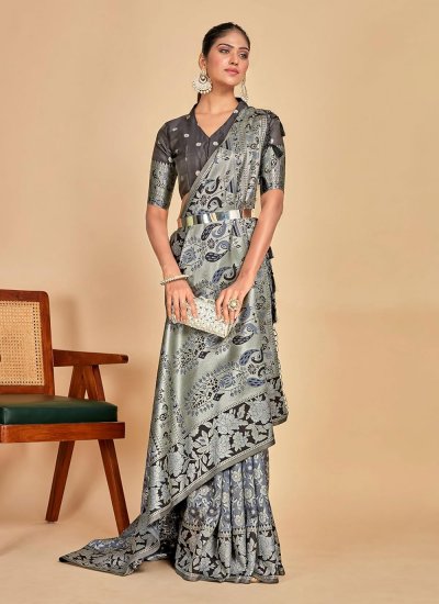 
                            Kanjivaram Silk Saree in Grey