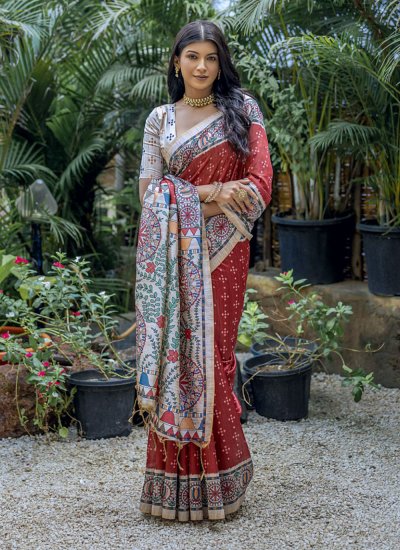 Lovely Woven Classic Saree