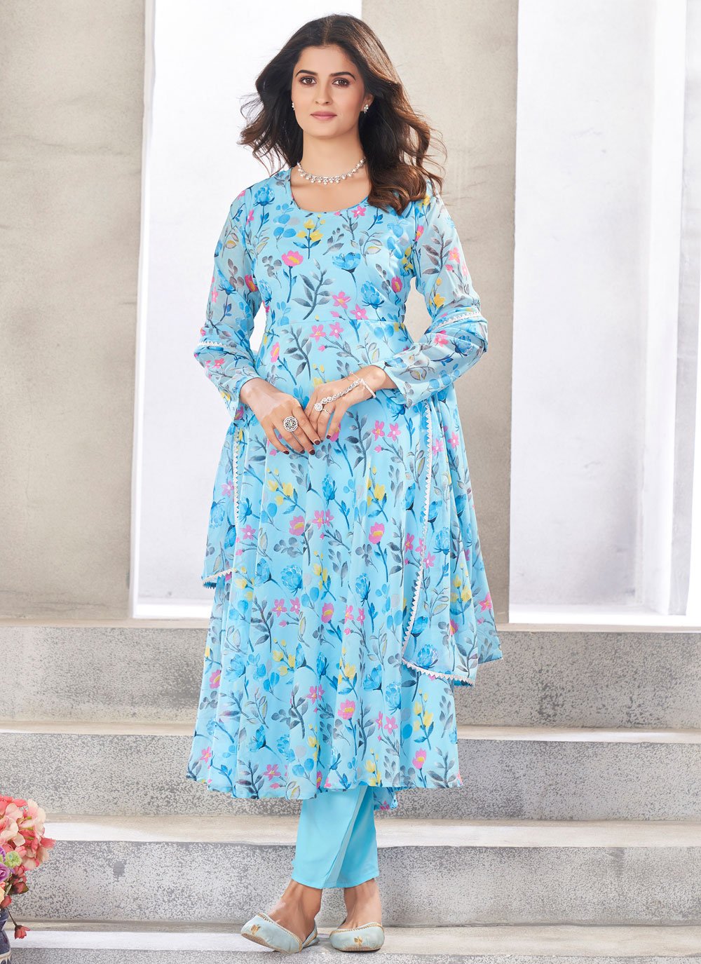 casual anarkali dress Tips to Flaunt in a Trendy Cotton Anarkali Dress