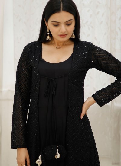 Modish Black Trendy Gown