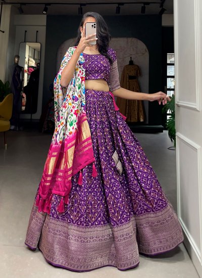 Purple Color Handloom Silk Heavy Designer Wedding Wear Lehenga Choli  -1364129420 | Heenastyle