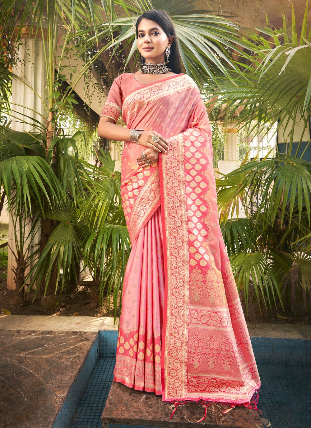 Distinguishable Trendy Saree For Engagement