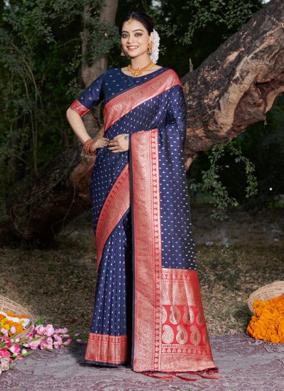 Resplendent Navy Blue Woven Designer Traditional Saree
