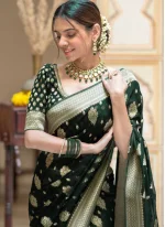 Saree Jacquard Work Banarasi Silk in Green