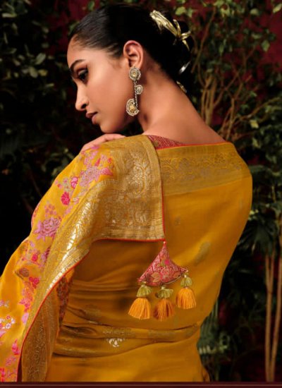 Sonorous Silk Designer Saree