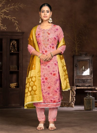 Spellbinding Handwork Pink Trendy Salwar Suit 