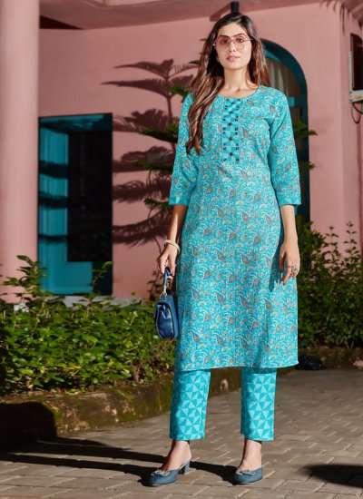 Staring Casual Kurti For Casual