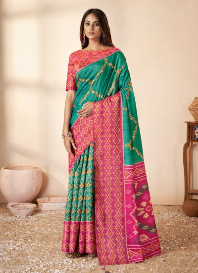 Swanky Classic Saree For Party