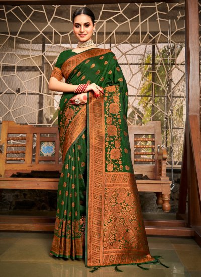 Traditional Saree Weaving Silk in Green