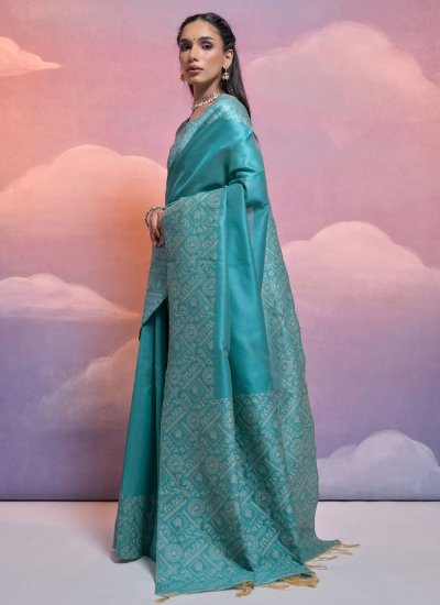 Woven Handloom silk Saree in Firozi