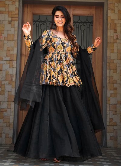 Appealing Silk Black Salwar Suit