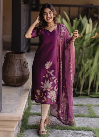 Especial Salwar Suit For Casual