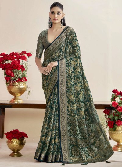 Gratifying Designer Saree For Party