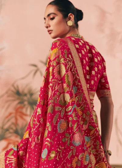Irresistible Pure Georgette Wedding Traditional Saree 
                            Irresistible Pure Georgette Wedding Traditional Saree