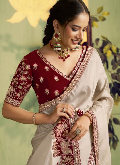 
                            Magnificent Cream Contemporary Saree