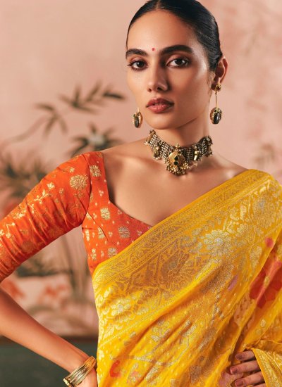 Mod Weaving Pure Georgette Classic Saree 
                            Mod Weaving Pure Georgette Classic Saree
