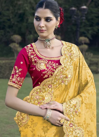 
                            Noble Yellow Zari Jacquard Contemporary Saree