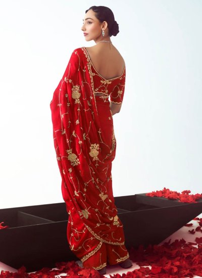 
                            Observable Embroidered Festival Trendy Saree