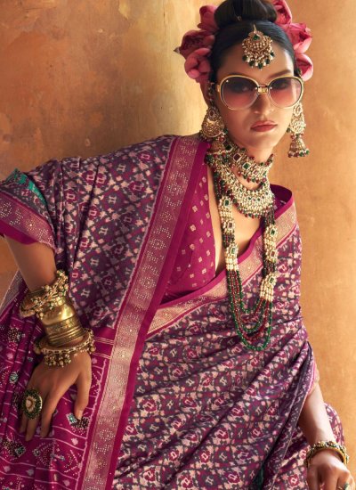 Patola Print Silk Trendy Saree in Burgundy