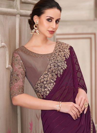 
                            Phenomenal Embroidered Georgette Contemporary Saree