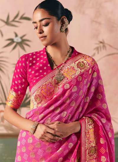 Pink Weaving Pure Georgette Classic Saree 
                            Pink Weaving Pure Georgette Classic Saree