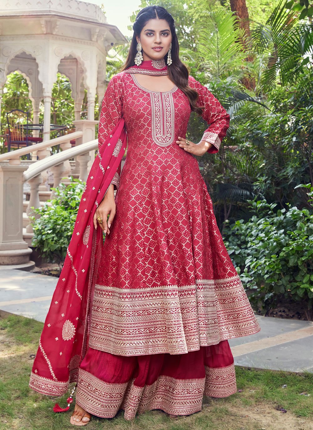 Pleasing Silk Embroidered Red Designer Salwar Kameez