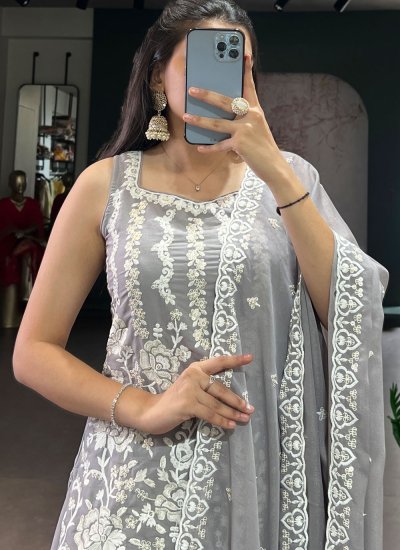 
                            Salwar Kameez Thread Work Georgette in Grey