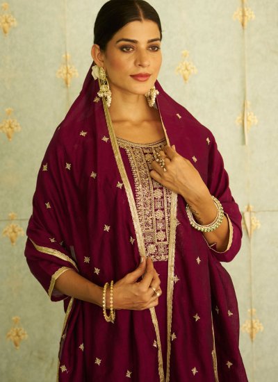 
                            Silk Blend Purple Salwar Suit