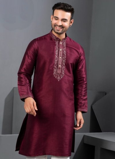 
                            Silk Kurta Pyjama in Purple