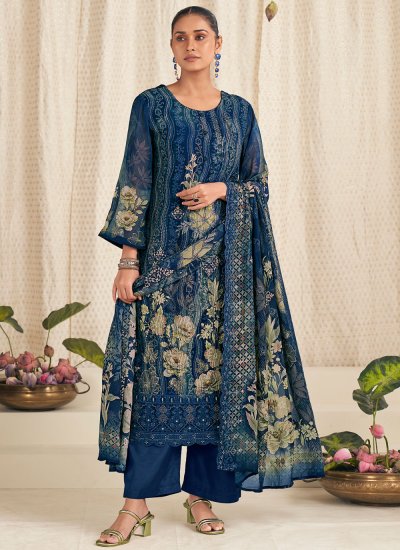 Snazzy Georgette Ceremonial Salwar Kameez