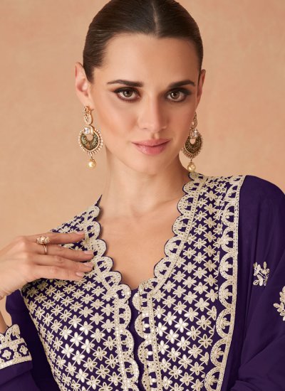 Spectacular Embroidered Georgette Designer Lehenga Choli 
                            Spectacular Embroidered Georgette Designer Lehenga Choli