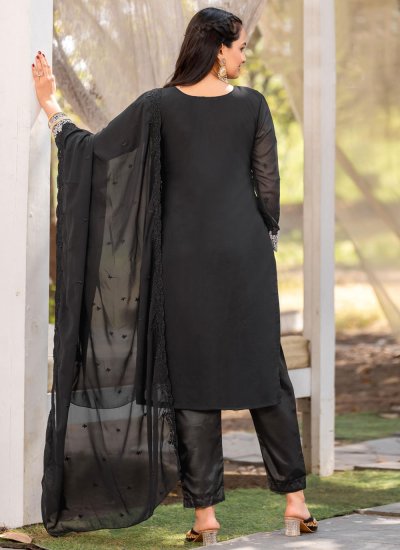
                            Unique Embroidered Georgette Black Pant Style Suit