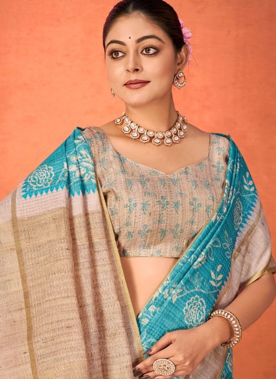 
                            Alluring Woven Aqua Blue Trendy Saree