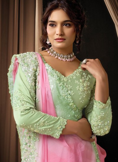 
                            Arresting Green and Pink Engagement Traditional Saree