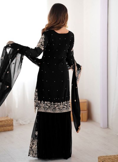 
                            Black Party Trendy Salwar Kameez